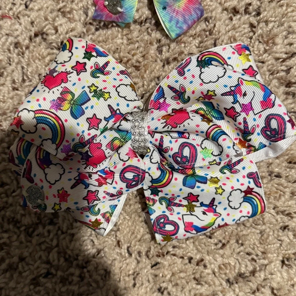 Girls bundle Jojo Siwa bows 3 small 2 jumbo white one lights up